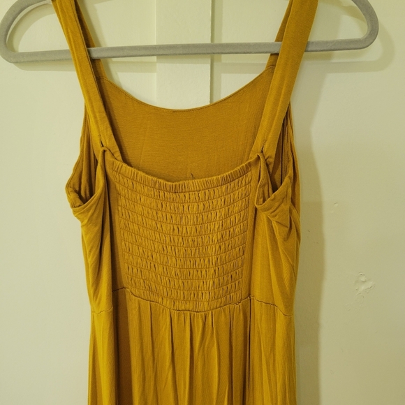 Mustard Yellow Sleeveless Dress - Picture 6 of 11